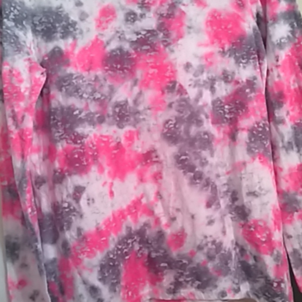 Bcg med flare sided multi color long sleeve shirt
